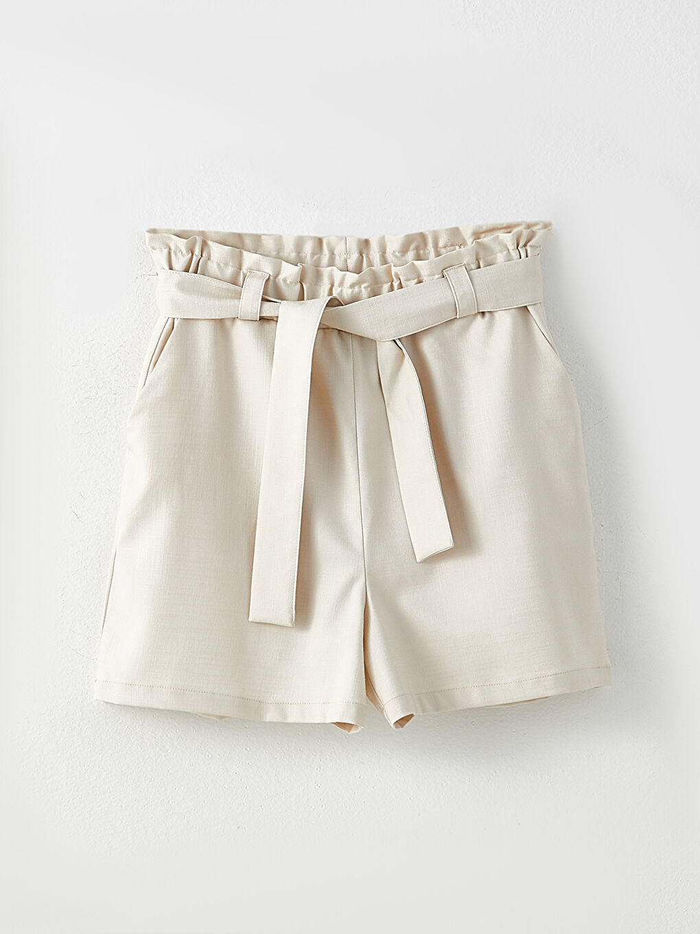 Bej Kadın Yüksek Bel Rahat Kalıp Düz Şort-4