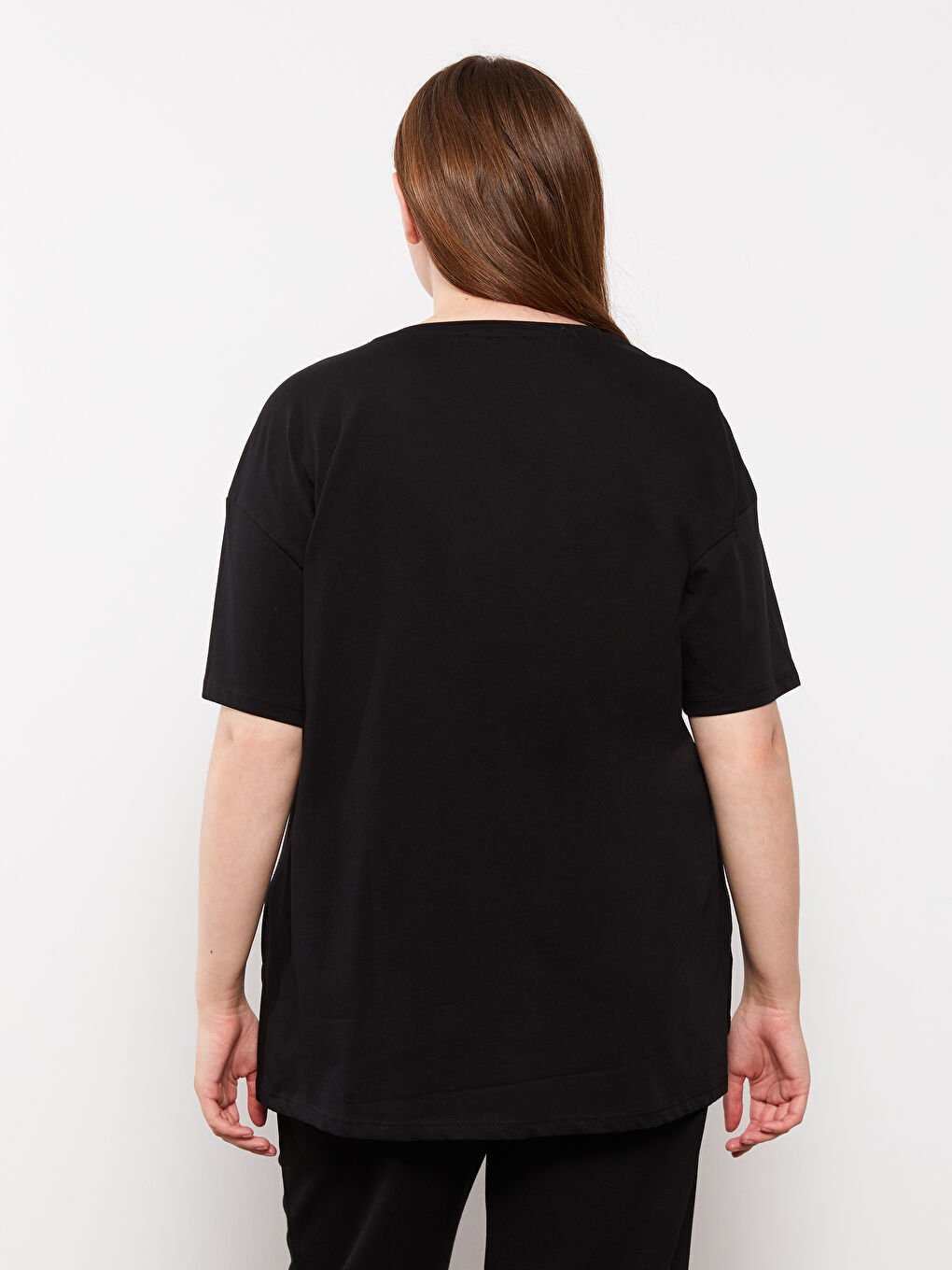 Siyah Büyük Beden Bisiklet Yaka Baskılı Kısa Kollu Pamuklu Kadın Tişört-3