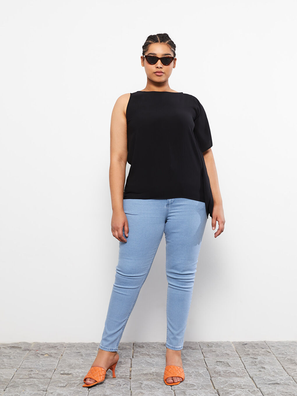 Siyah Büyük Beden Bisiklet Yaka Düz Poplin Kadın Bluz-2