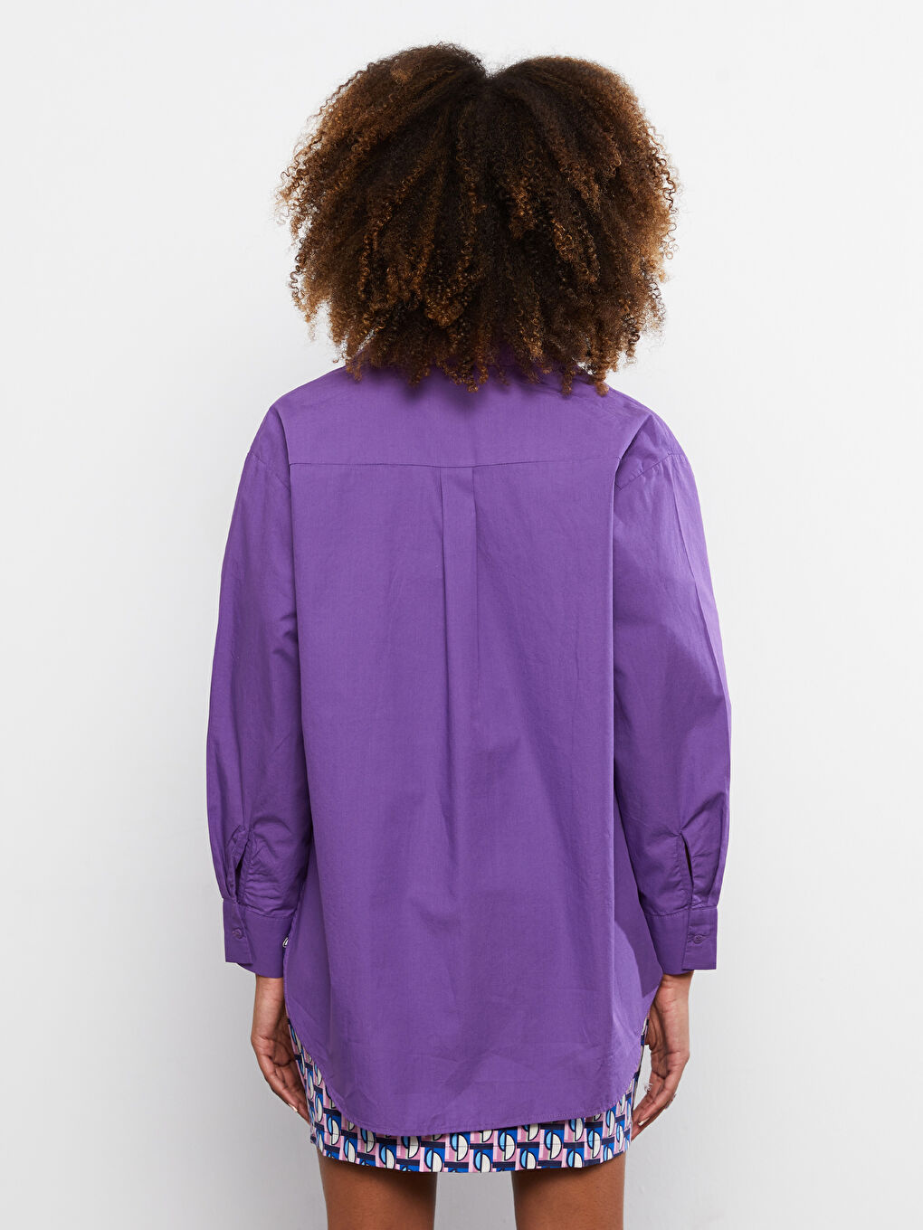 Mor Önden Düğme Kapamalı Düz Uzun Kollu Pamuklu Kadın Gömlek-2