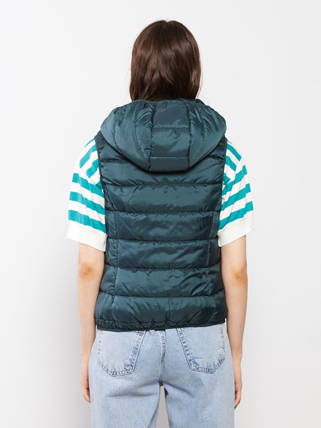 Yeşil Kadın Kapüşonlu Düz Yelek-4