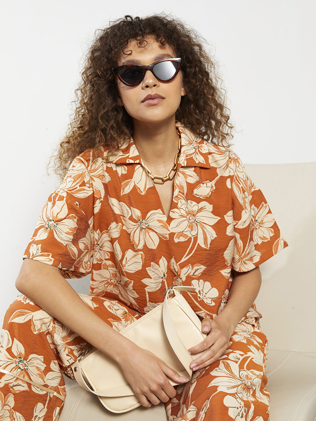 LCW Vision Bluse für Damen mit Kragen, Muster, kurzen Ärmeln und Crop-Schnitt -S2L784Z8-LSR
