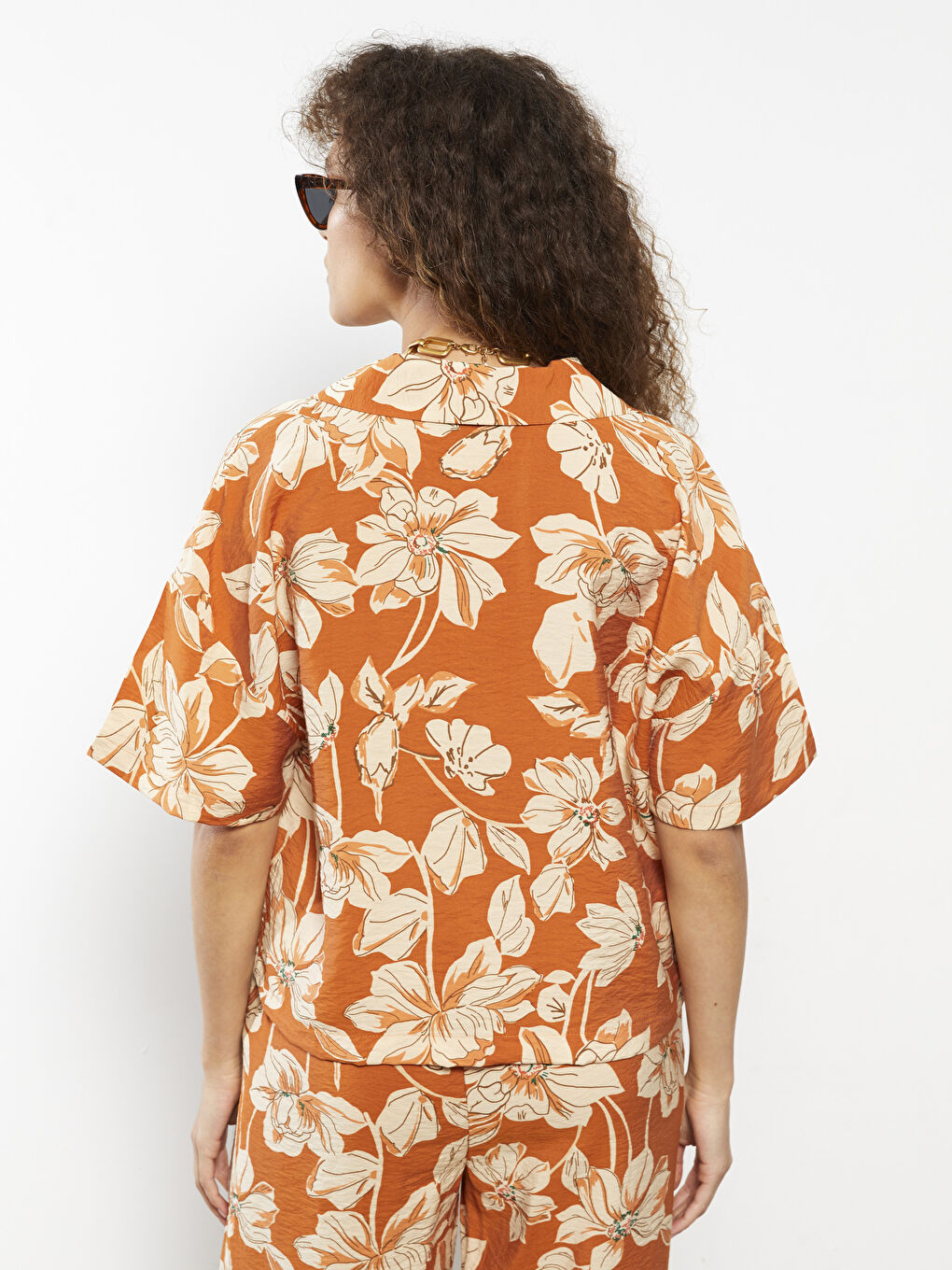LCW Vision Bluse für Damen mit Kragen, Muster, kurzen Ärmeln und Crop-Schnitt -S2L784Z8-LSR