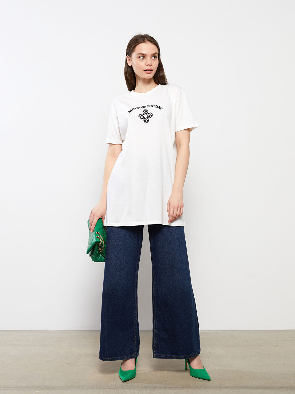 تونيك قطن ياقة دائرية كم قصير مطرز للسيدات-1