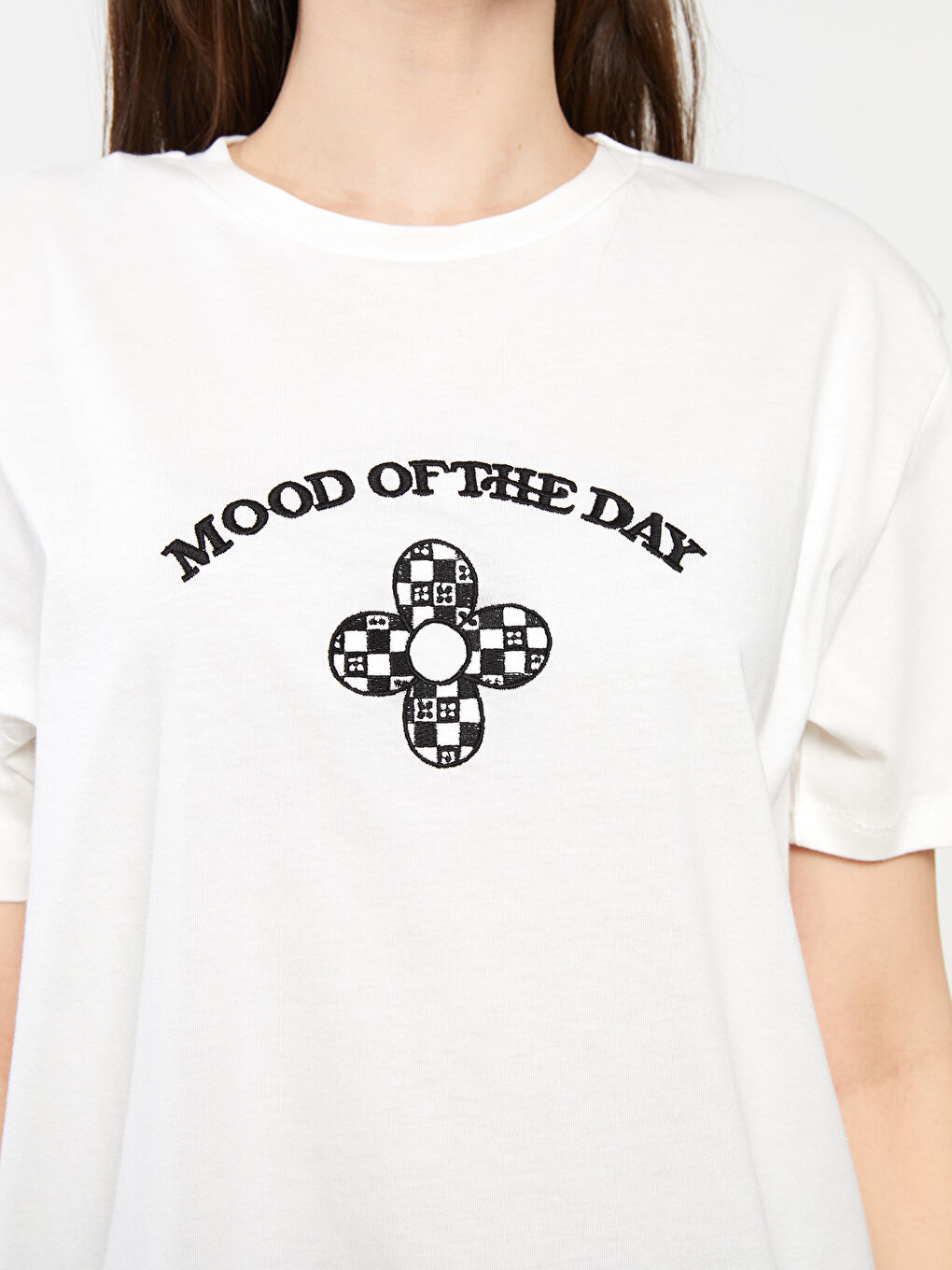 تونيك قطن ياقة دائرية كم قصير مطرز للسيدات-3