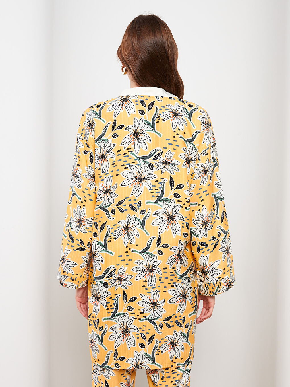 Kimono à Col Châle Floral à Manches Longues pour Femmes-4