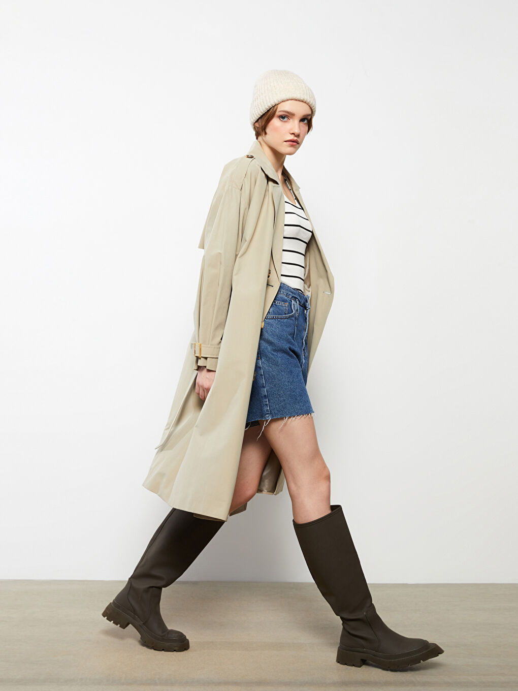 Haki Ceket Yaka Düz Uzun Kollu Kadın Trençkot