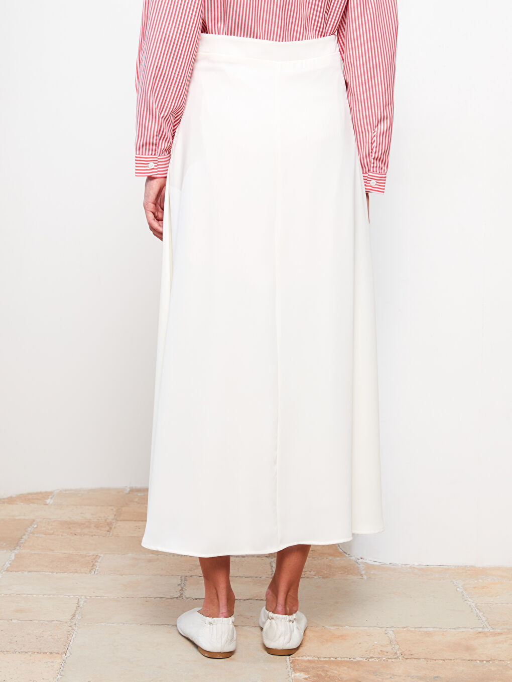 Ekru Düz Volanlı Kadın Etek-4