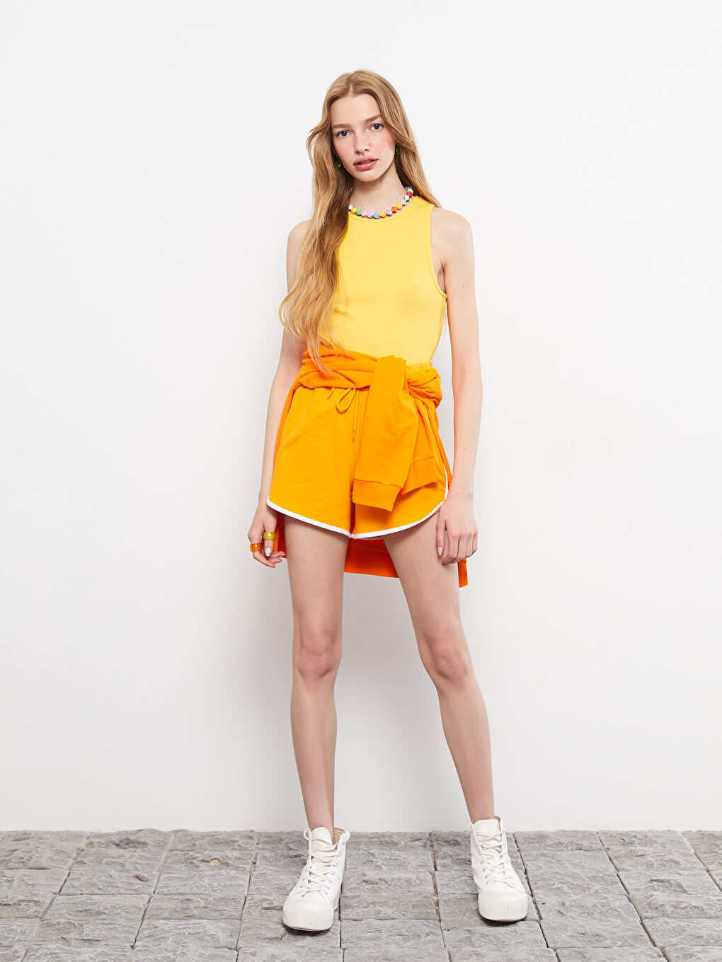 Sarı Bisiklet Yaka Düz Crop Pamuklu Kadın Atlet-2