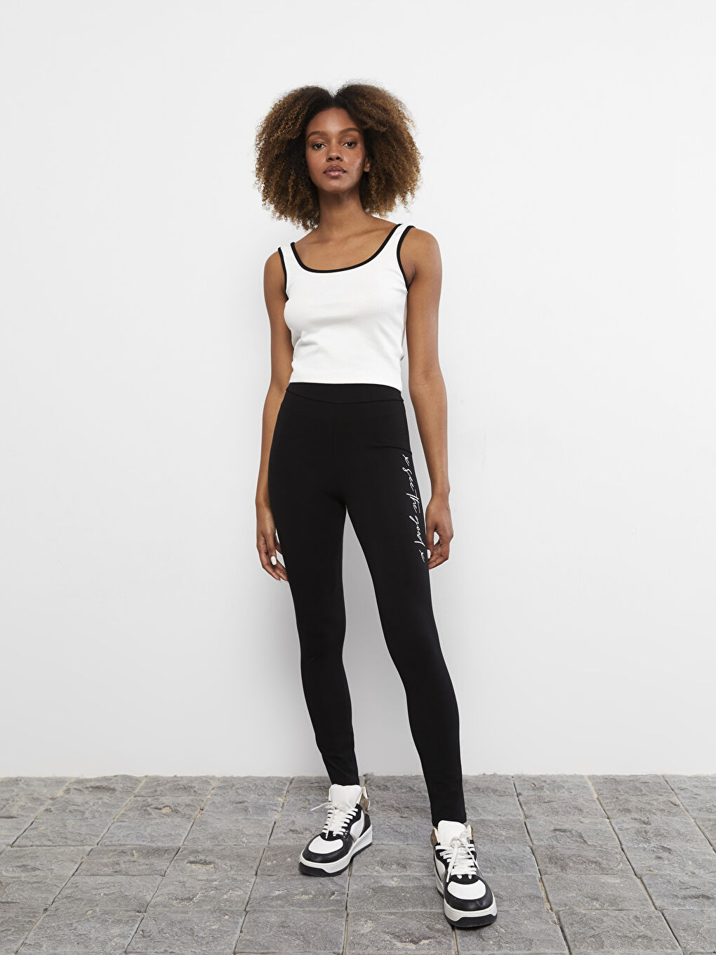 Siyah Beli Lastikli Baskılı Pamuklu Kadın Tayt