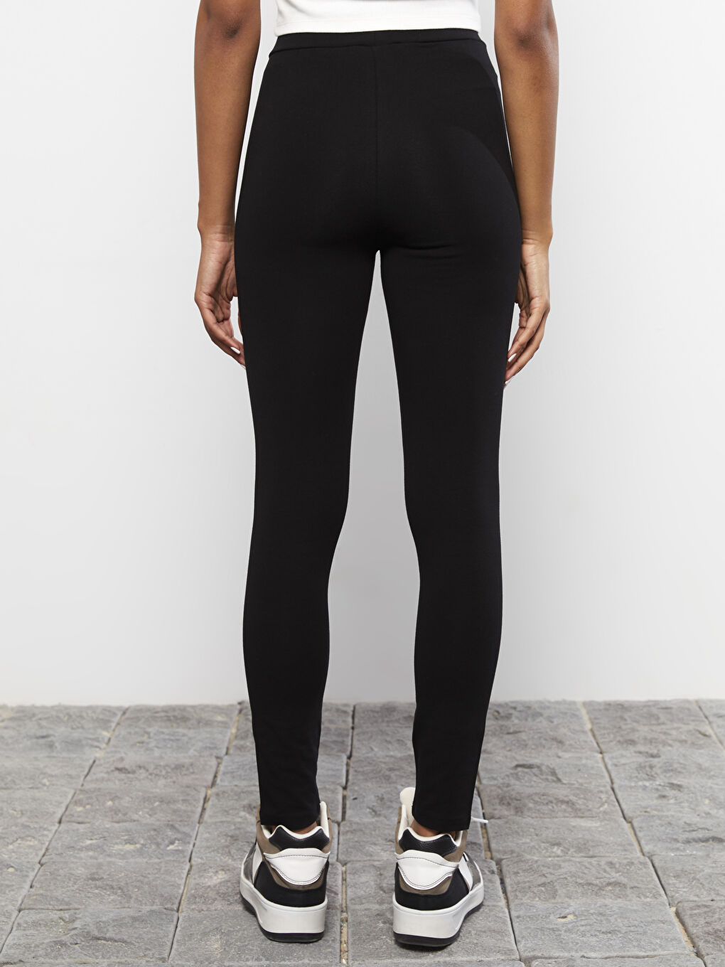 Siyah Beli Lastikli Baskılı Pamuklu Kadın Tayt-3