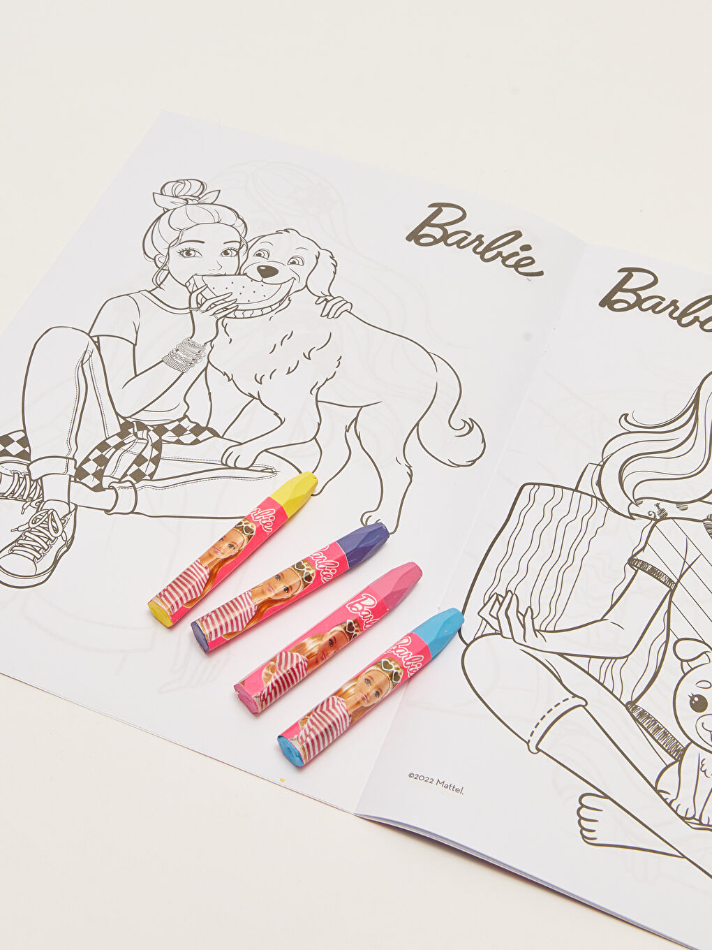 Barbie Boyama Kitabı 4 Pastel Boyalı-3