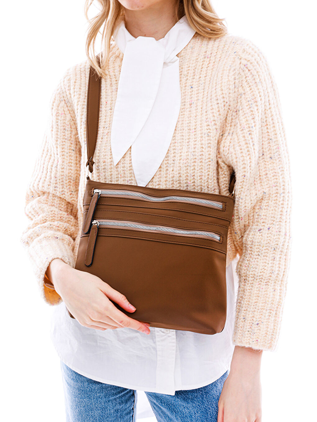 Kahverengi Zincir Detaylı Kadın Çapraz Çantası-5