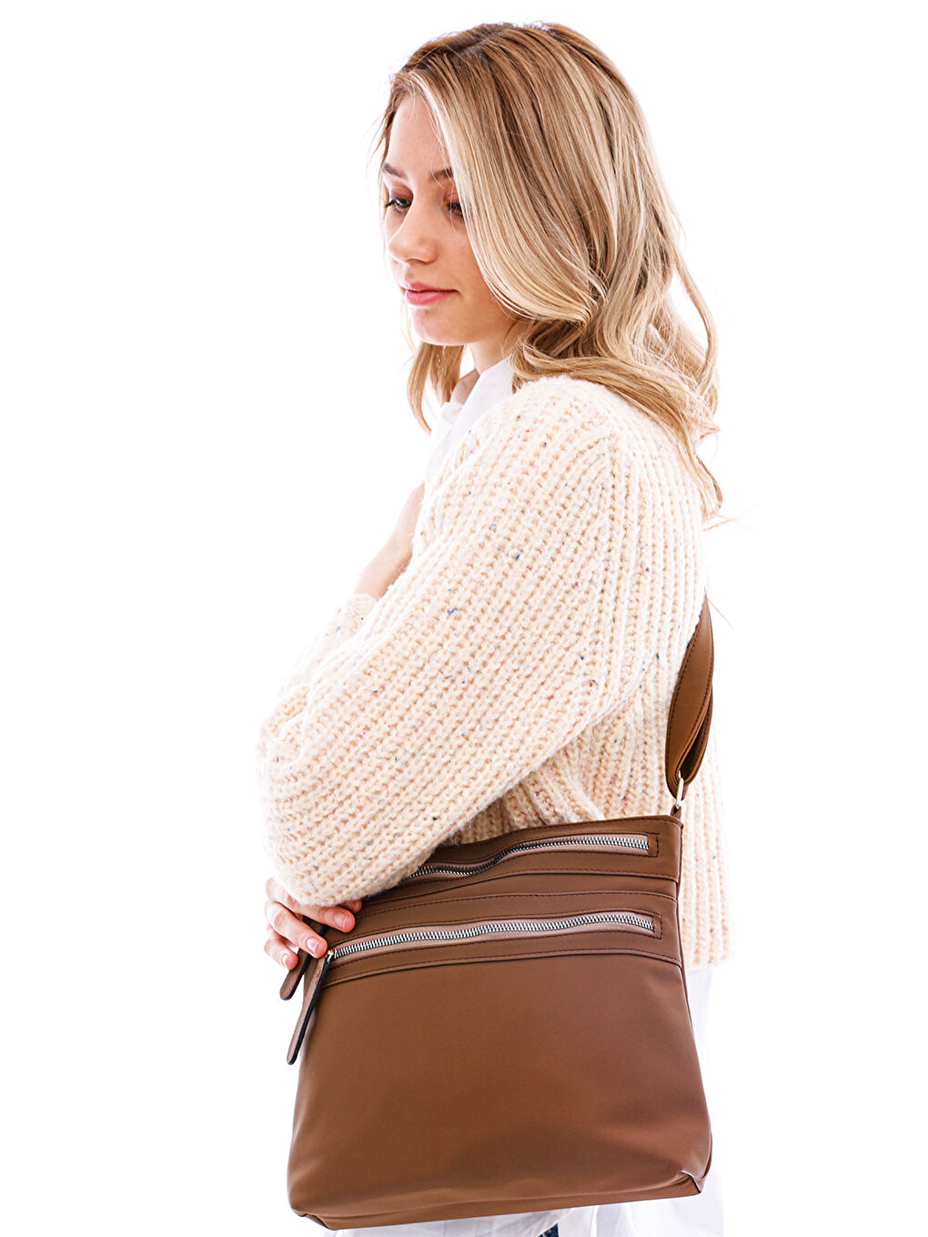 Kahverengi Zincir Detaylı Kadın Çapraz Çantası-6