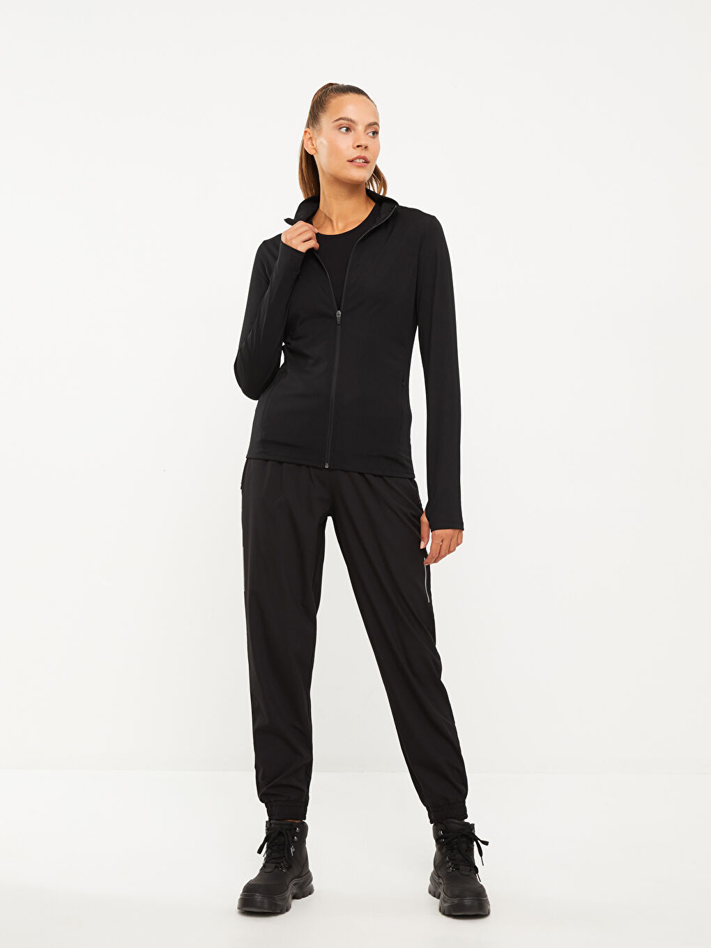 Siyah Dik Yaka Baskılı Uzun Kollu Kadın Outdoor Spor Hırka-2