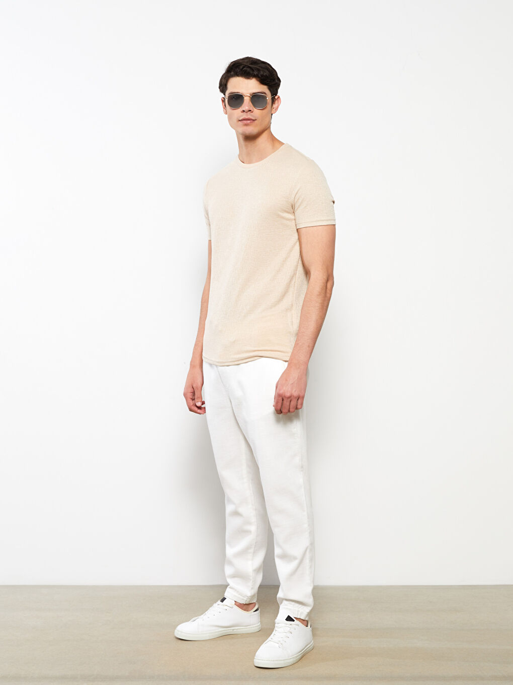 Bej Bisiklet Yaka Kısa Kollu Erkek Tişört-1