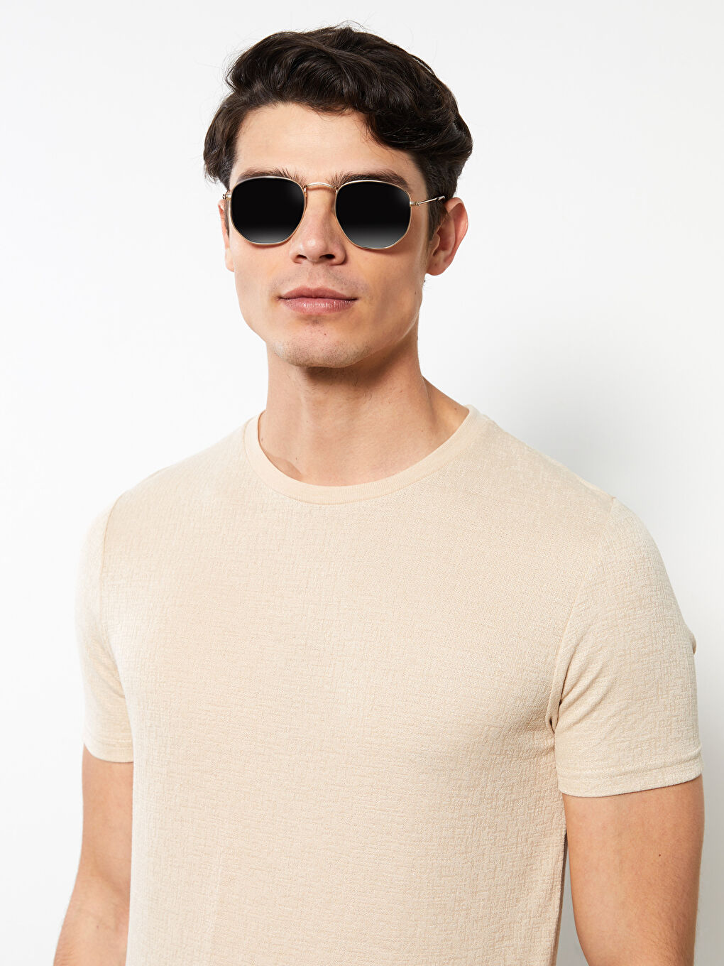 Bej Bisiklet Yaka Kısa Kollu Erkek Tişört-2