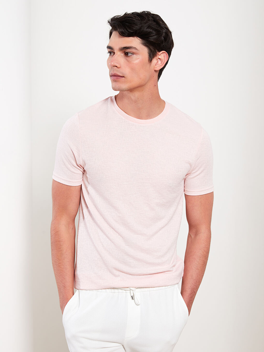 Pembe Bisiklet Yaka Kısa Kollu Erkek Tişört-2