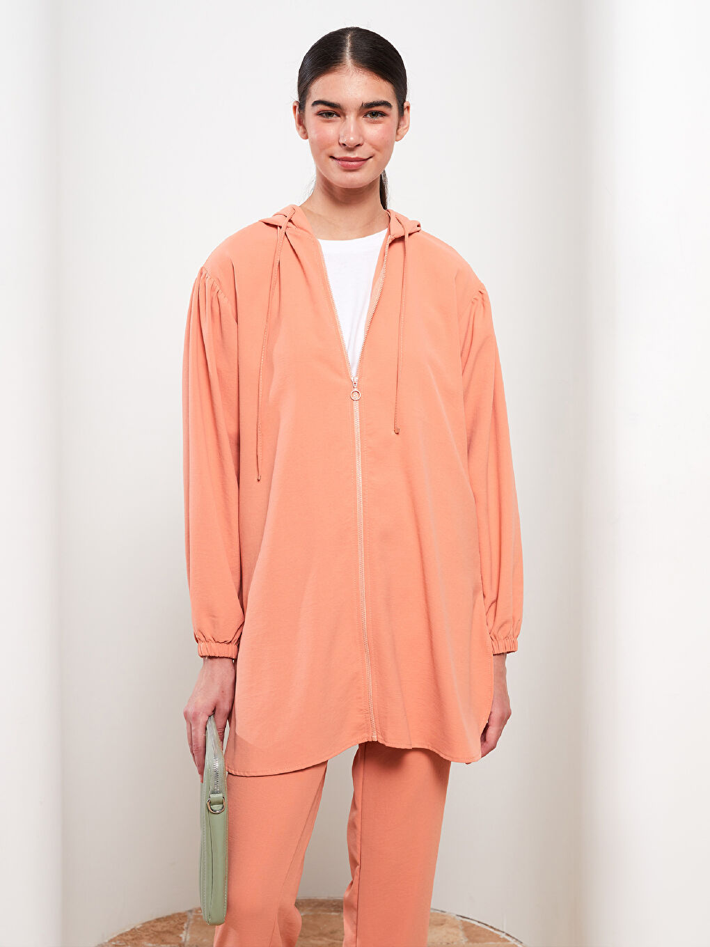 Pembe Kapüşonlu Düz Uzun Kollu Kadın Tunik-1