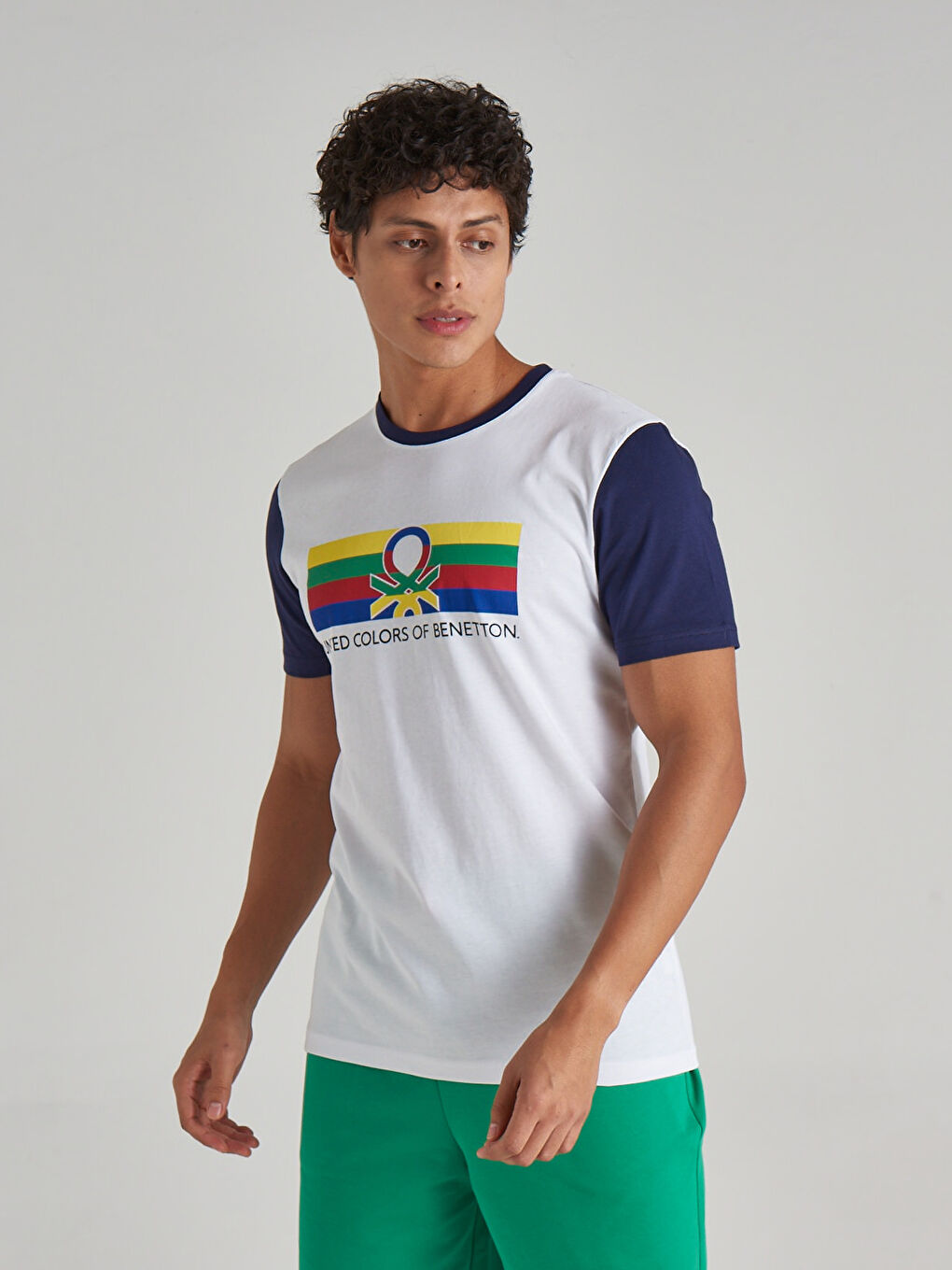 Beyaz Bisiklet Yaka Kısa Kollu Baskılı Penye Erkek Tişört-1