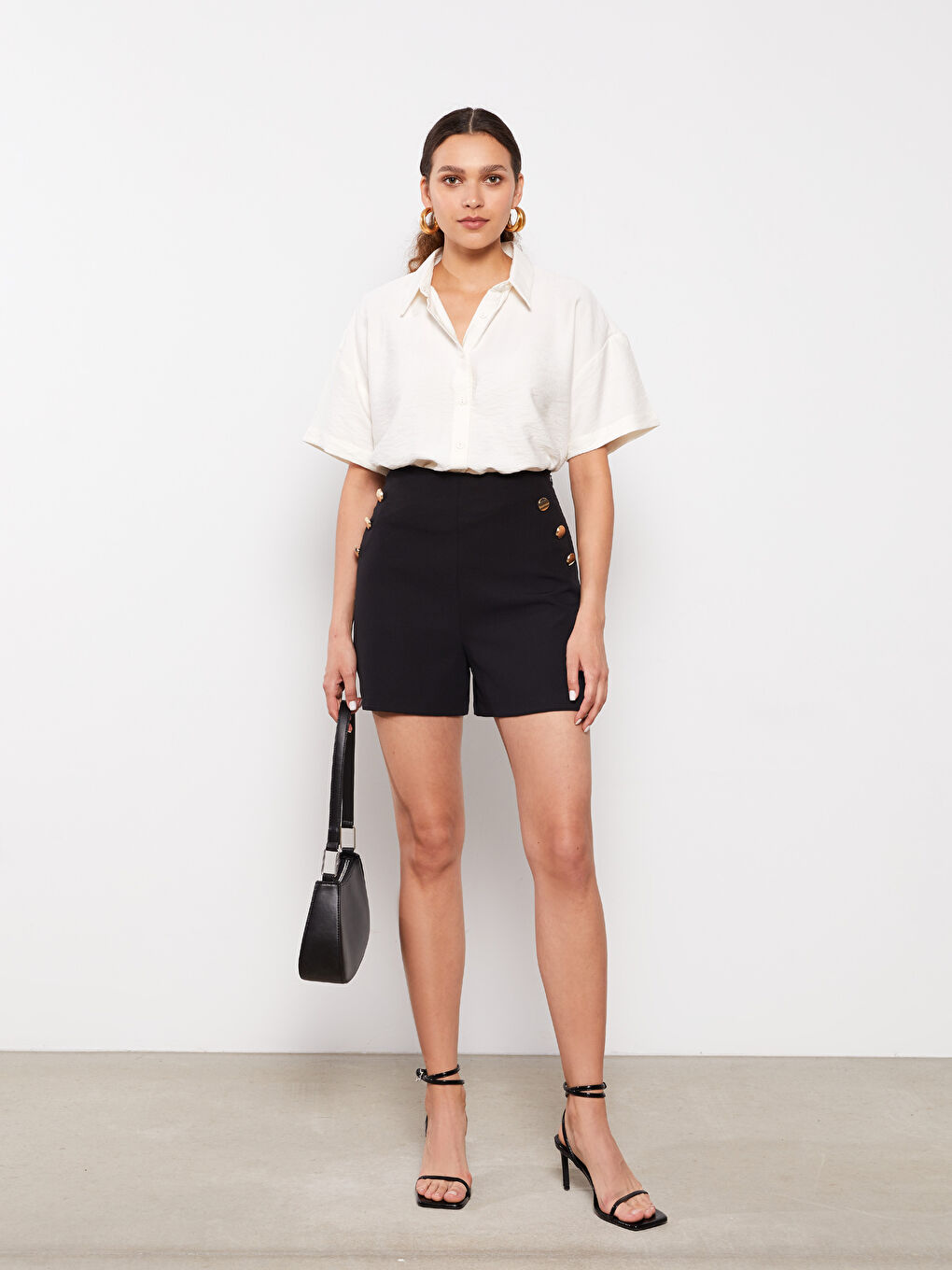 Women High Waist Standard Fit Straight Shorts-1