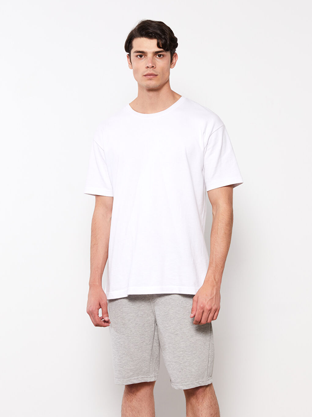 Gri Standart Kalıp Örme Erkek Şort