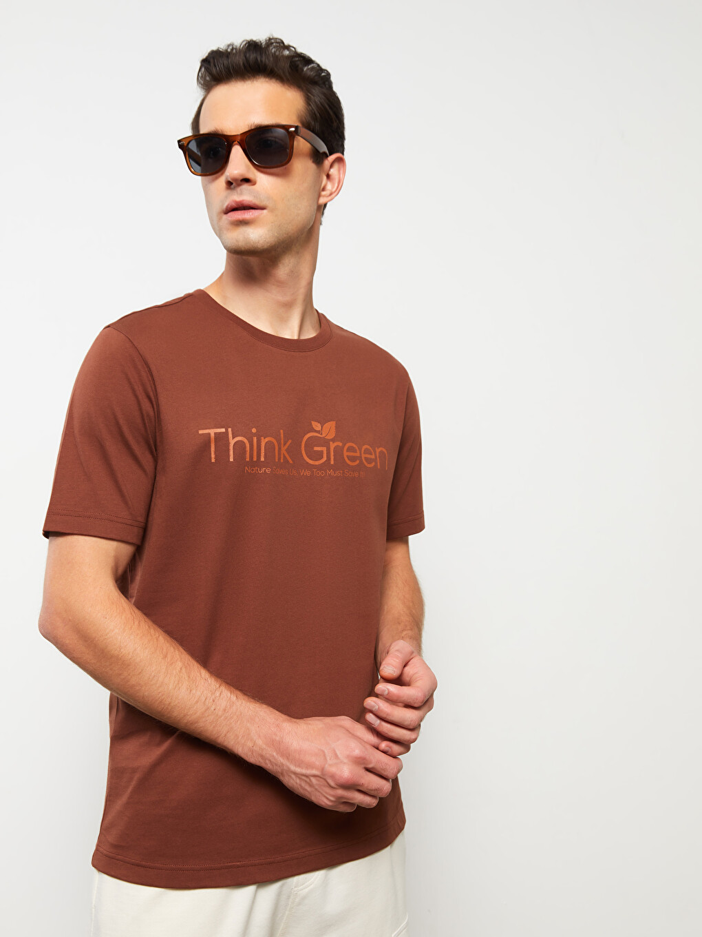 Mashkull Ngjyre Kafe T-shirt-2