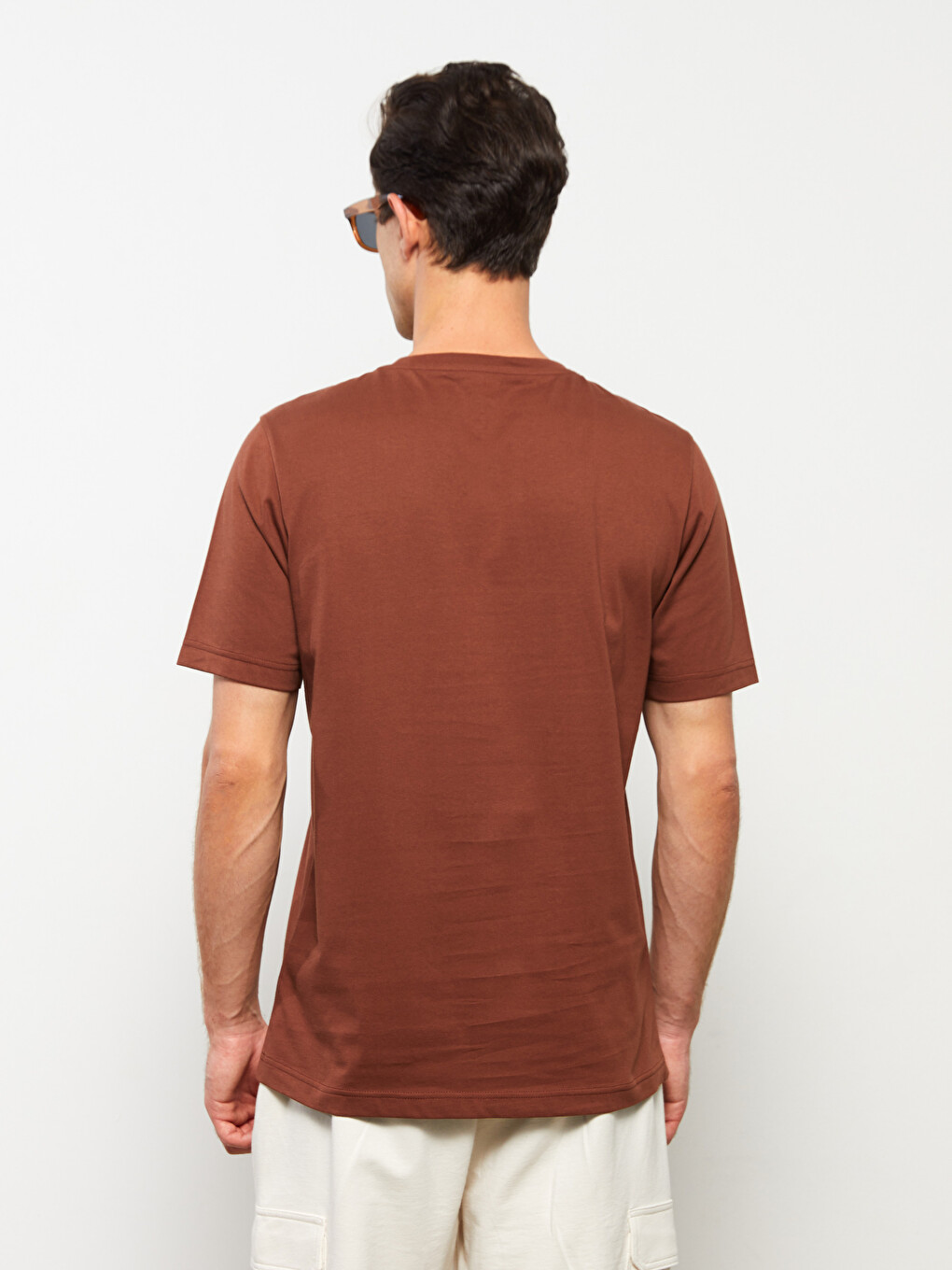 Mashkull Ngjyre Kafe T-shirt-4