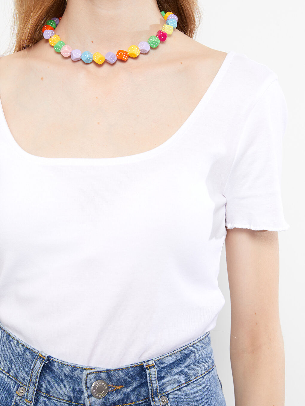 Beyaz U Yaka Düz Kısa Kollu Kadın Crop-3