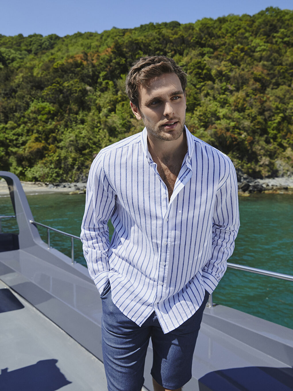 Lacivert Regular Fit Uzun Kollu Çizgili Erkek Gömlek-1