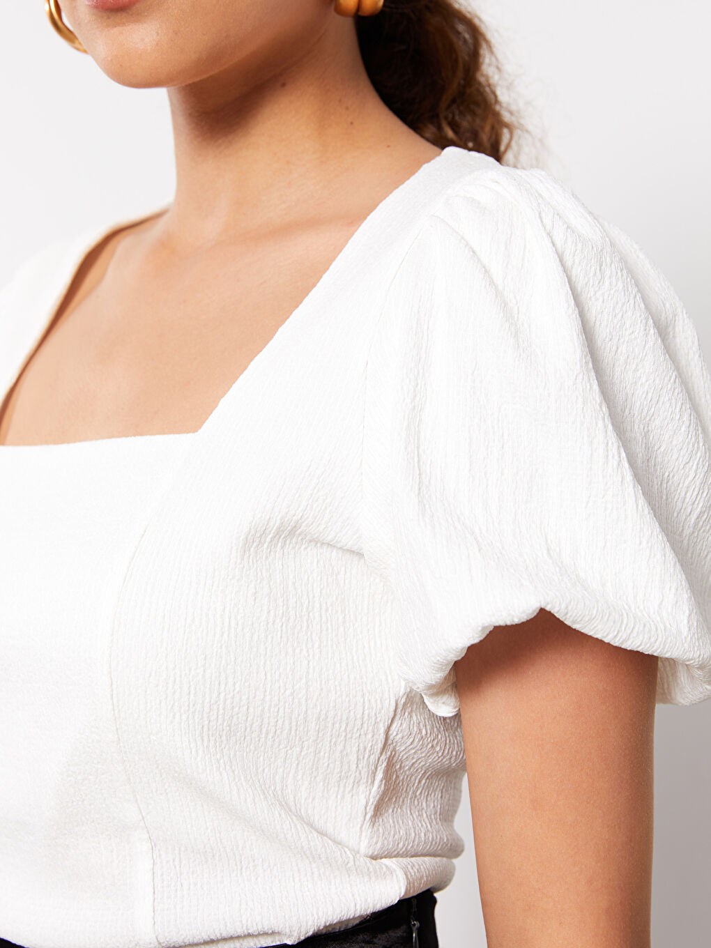 Square Collar Plain Short Sleeve Women's T-Shirt-3