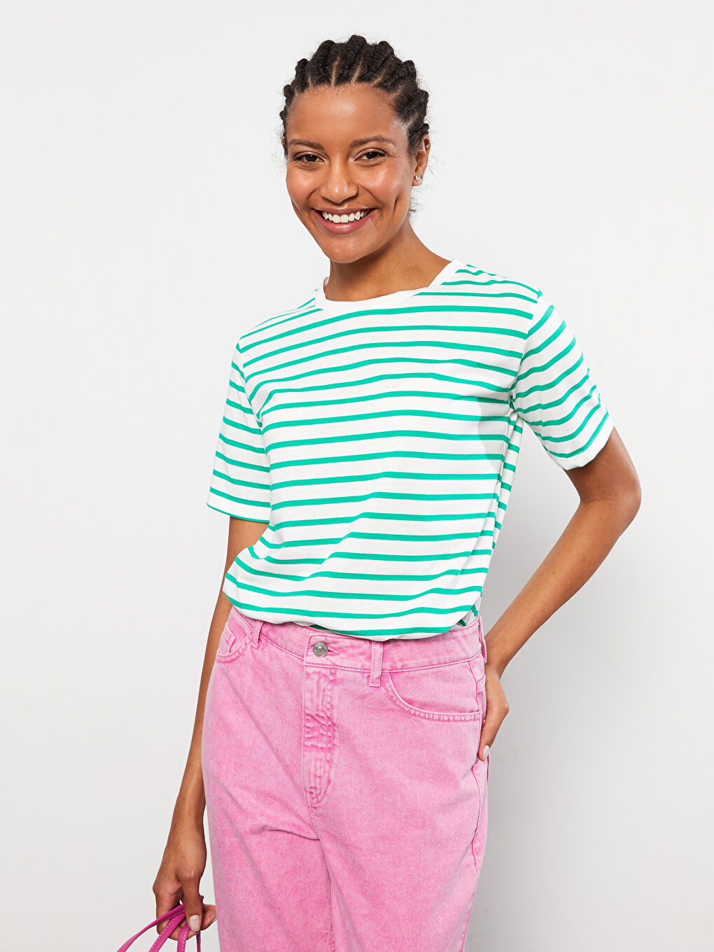 Yeşil Bisiklet Yaka Çizgili Kısa Kollu Kadın Tişört-1