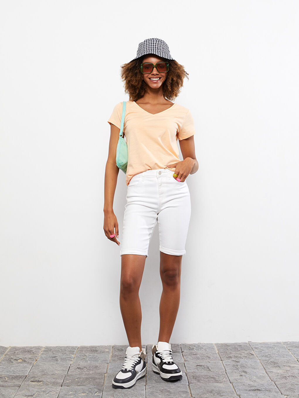 Slim Fit Straight Pocket Detailed Women's Rodeo Jean Shorts -S2LG45Z8-844