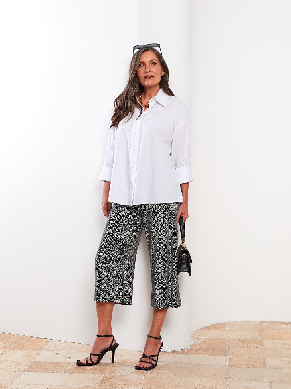 Patterned Women's Capri With Elastic Waist