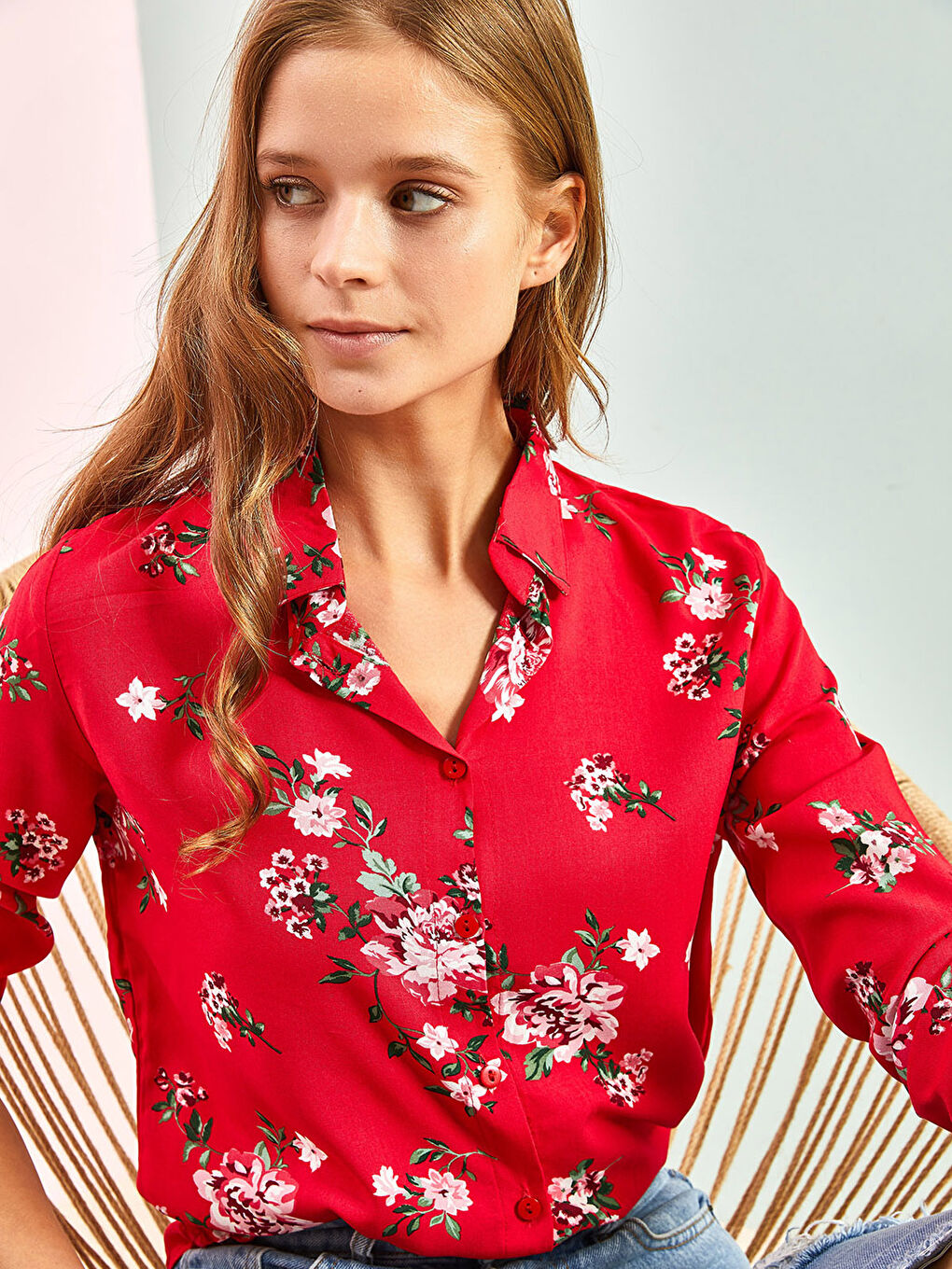 Kahverengi Önden Düğme Kapamalı Çiçekli Keten Kadın Gömlek-1