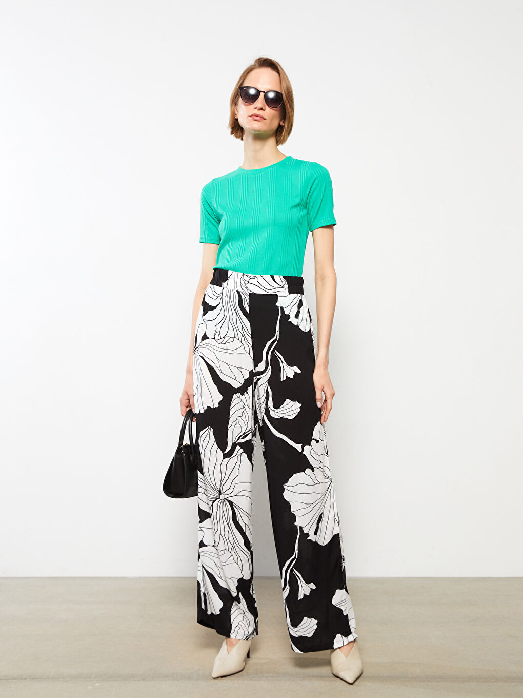 Siyah Beli Lastikli Desenli Kadın Pantolon