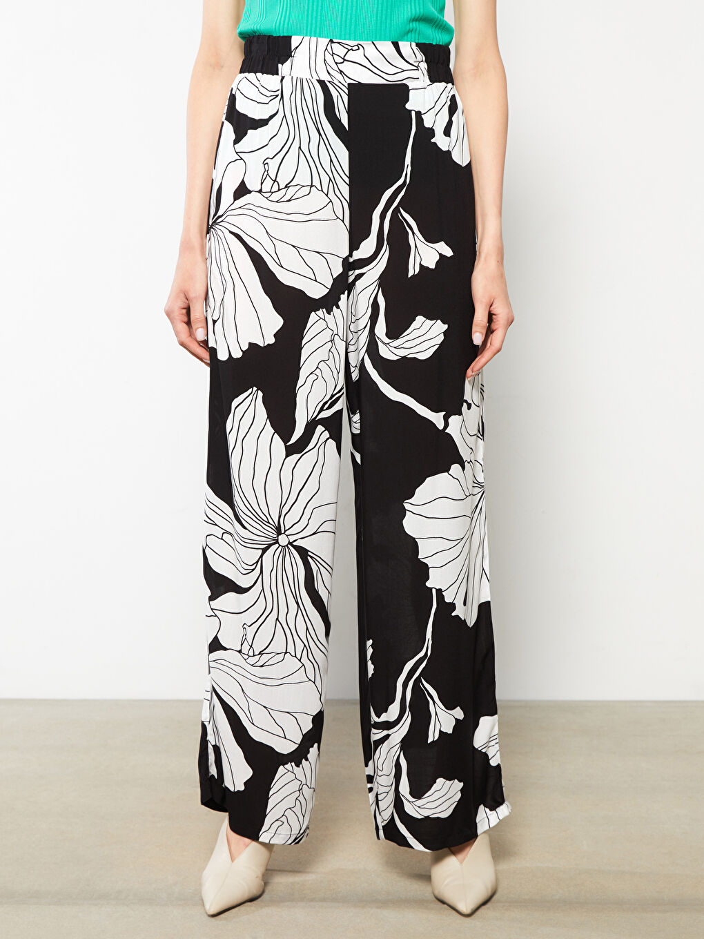 Siyah Beli Lastikli Desenli Kadın Pantolon-3