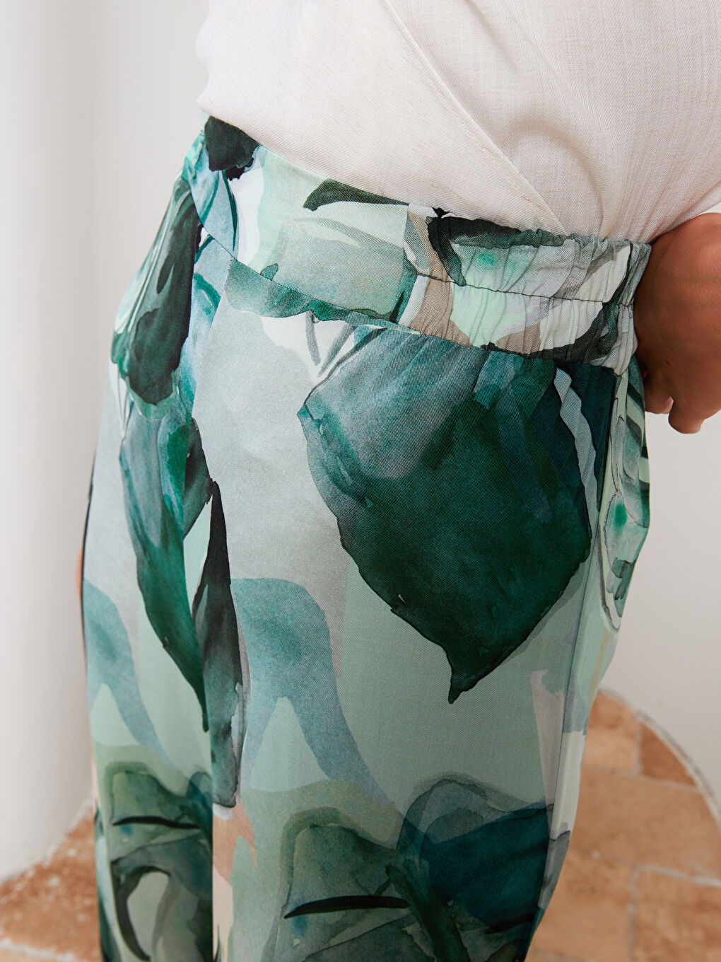 Elasticated Waist Patterned Women's Trousers-4