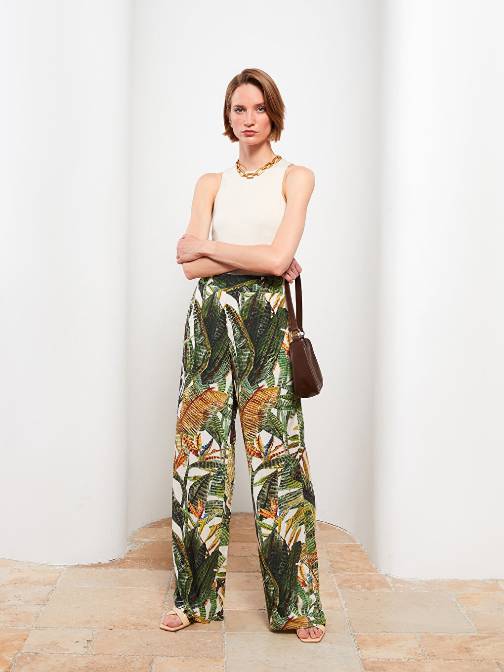 LCWAIKIKI Classic Pantalone sa elastičnim strukom i uzorkom za žene -S2LI49Z8-LRR