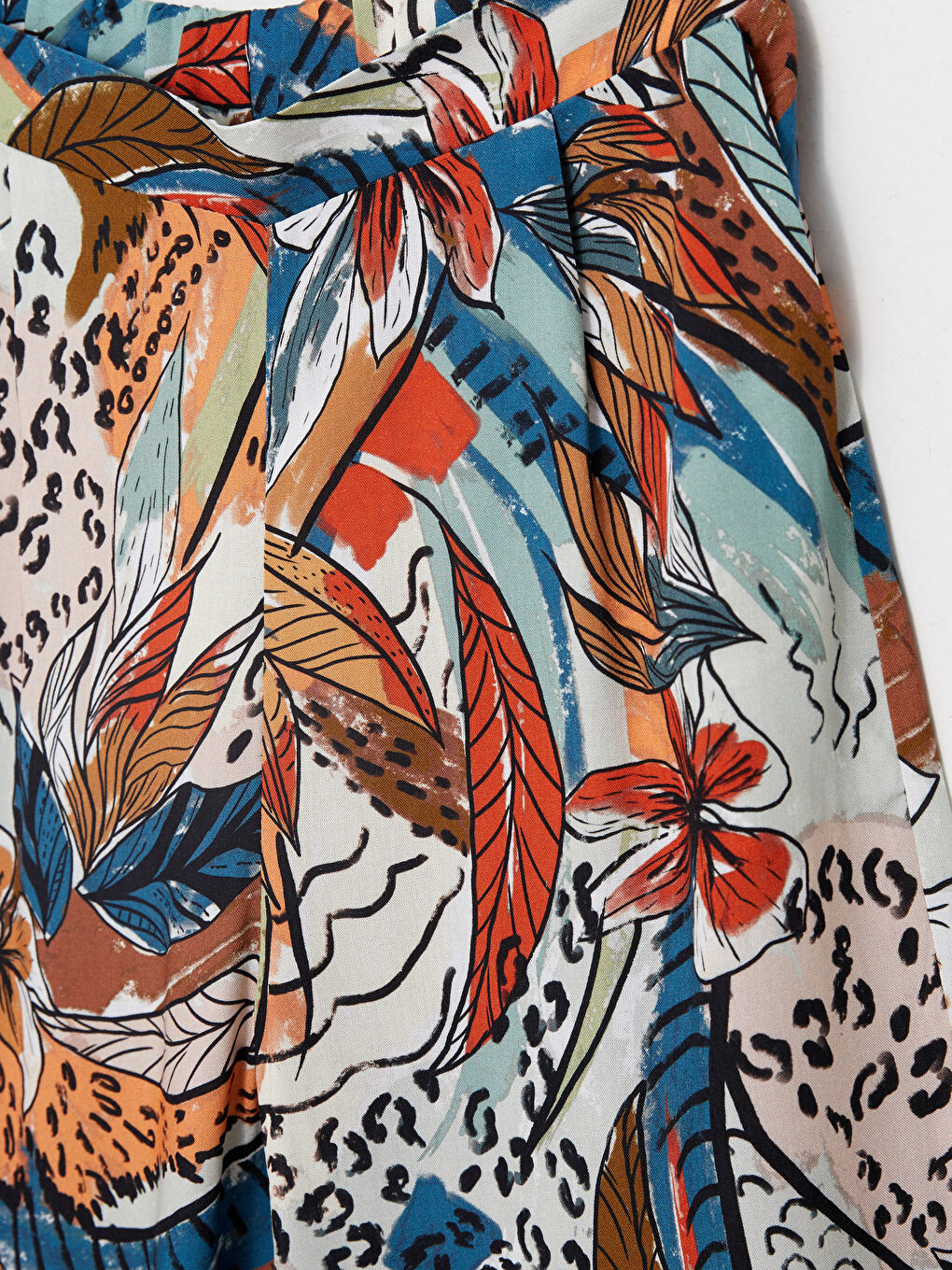 Kırmızı Beli Lastikli Desenli Viskon Kadın Kapri-6