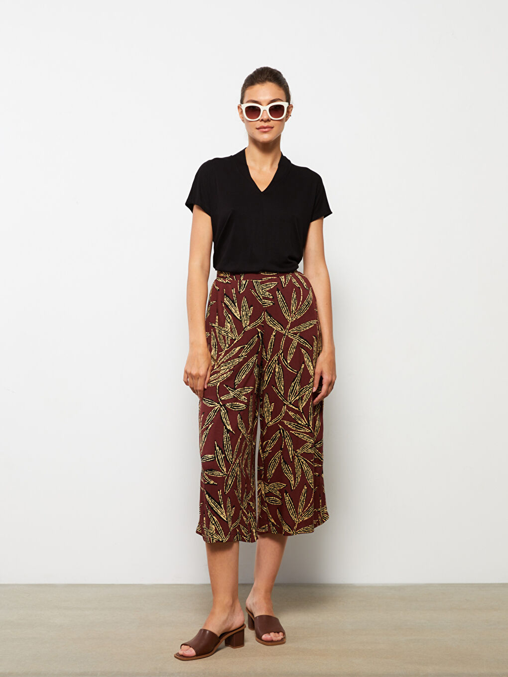 Elastic Waist Patterned Viscose Women Capri -S2LI50Z8-LQV