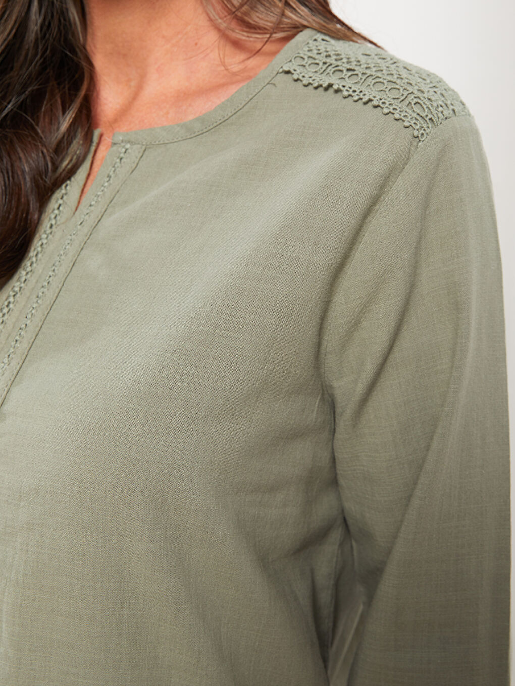 LCW Grace Tunique Henley Brodée à Manches Longues en Coton pour Femmes -S2LJ90Z8-RYR