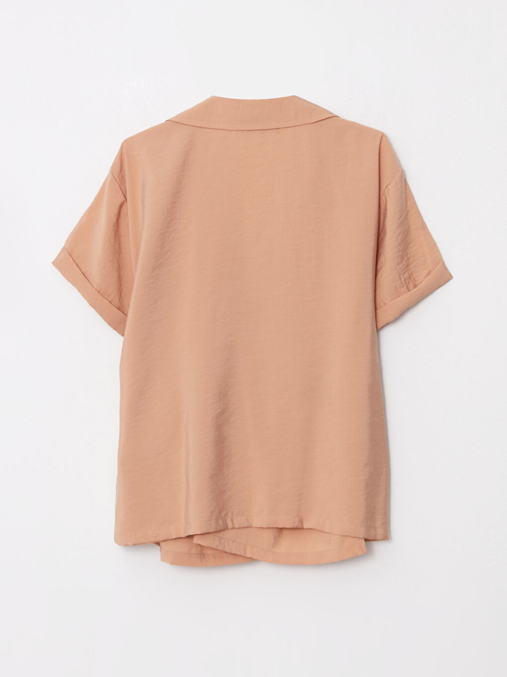 بلوزة نسائية بتفاصيل رباط وكم قصير مستقيم وفتحة رقبة على شكل حرف V-8