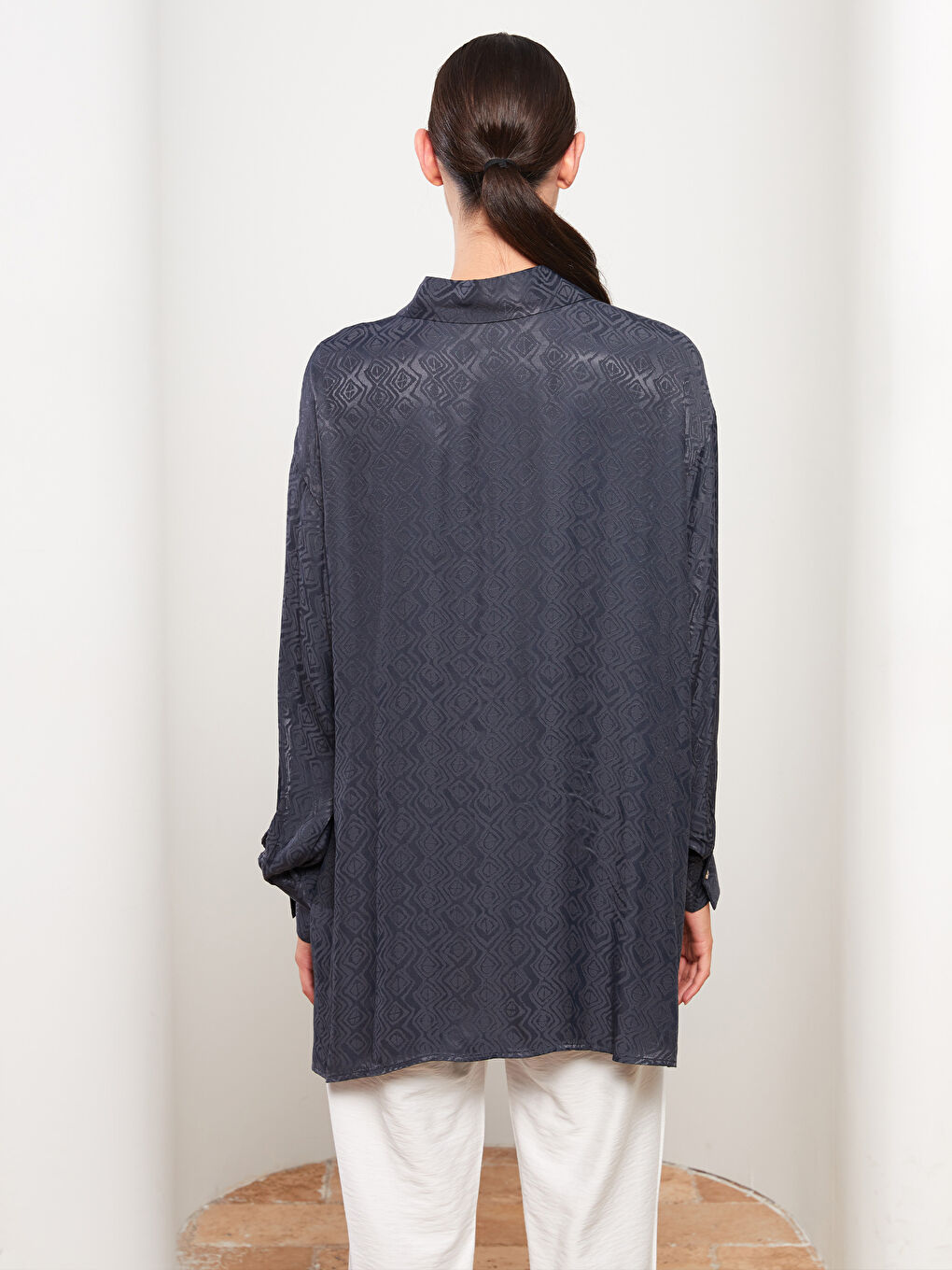 Antrasit Düz Uzun Kollu Viskon Kadın Gömlek Tunik-4