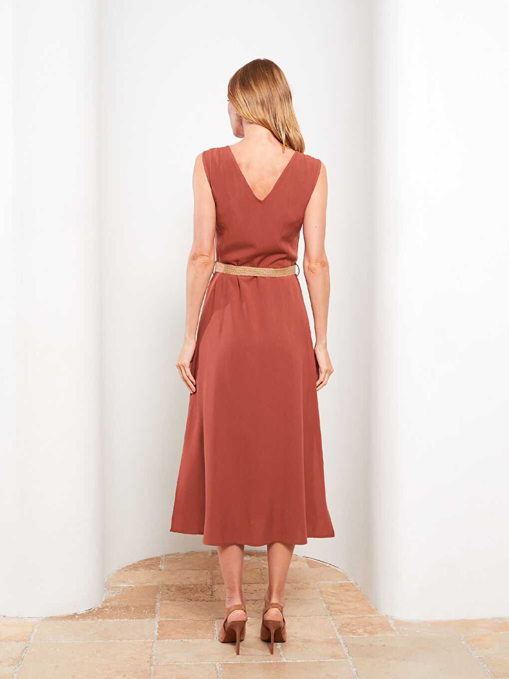 Kahverengi Kadın V Yaka Düz Kolsuz Elbise-8