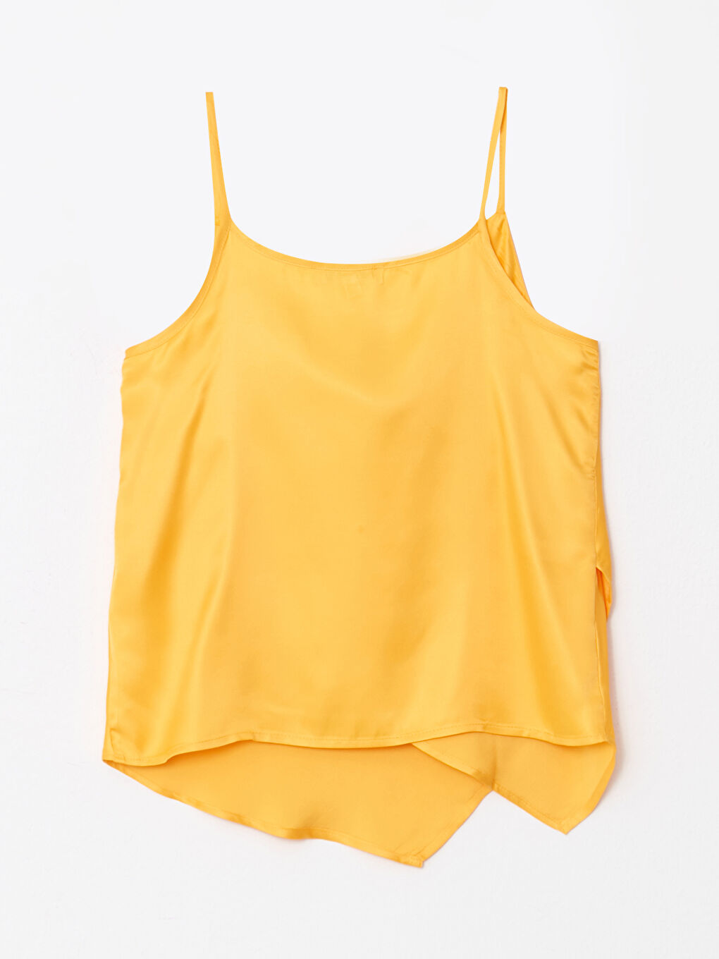 Turuncu Dökümlü Yaka Düz Askılı Saten Kadın Bluz-8