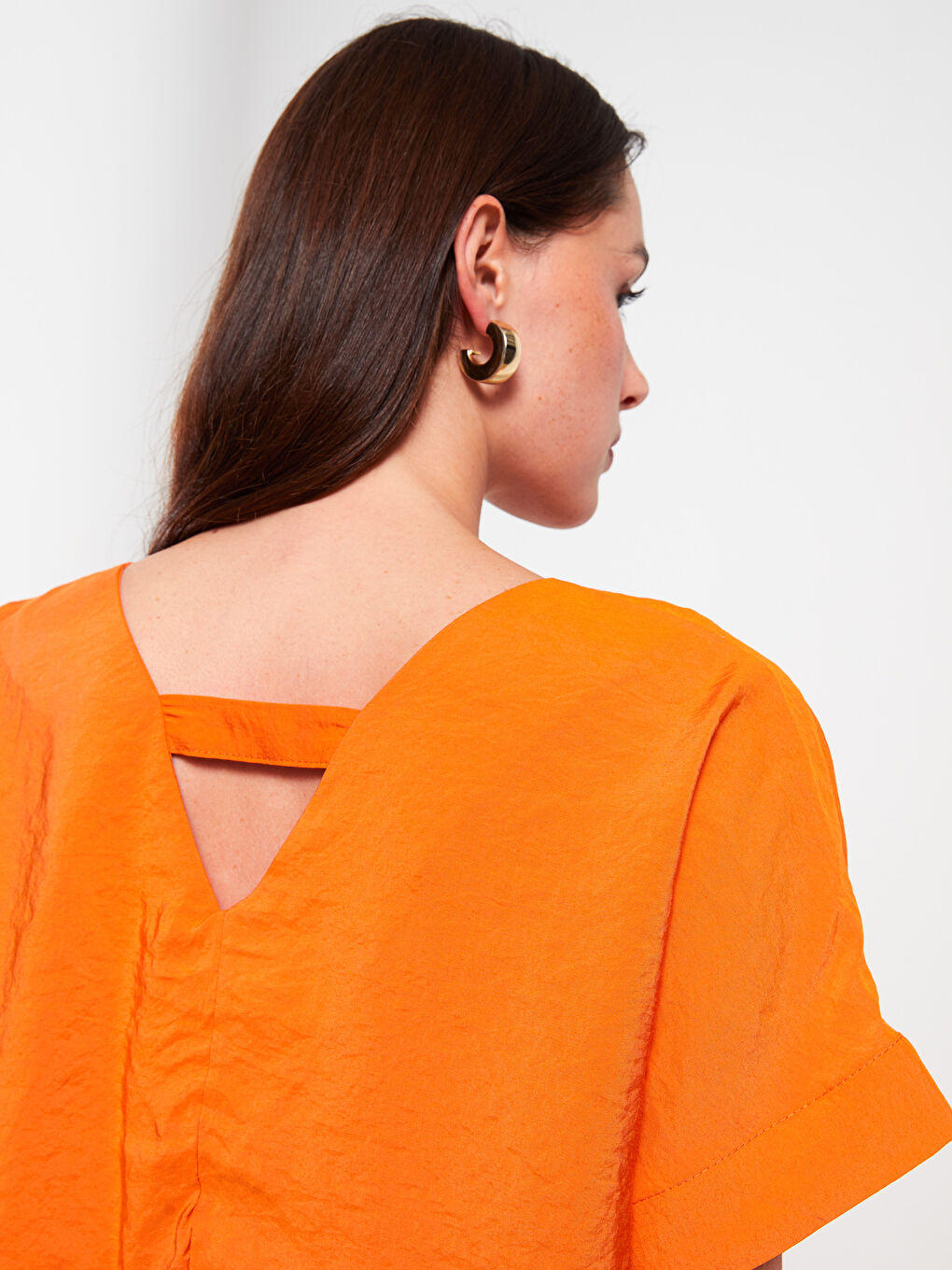 V-Neck Plain Short Sleeve Women's Blouse-2