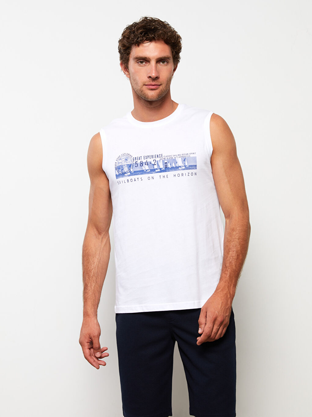 T-shirt sans manches imprimé à col rond pour Hommes-1