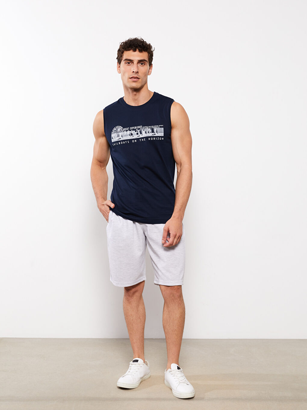 Crew Neck Printed Men's Sleeveless T-Shirt-2