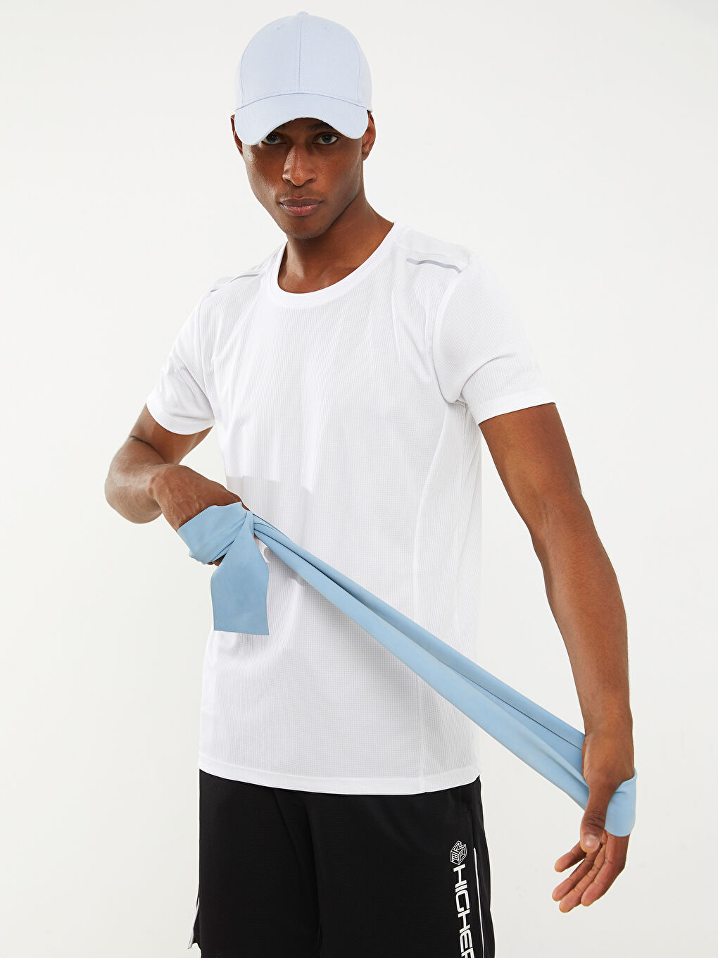 Beyaz Bisiklet Yaka Kısa Kollu Erkek Spor Tişört